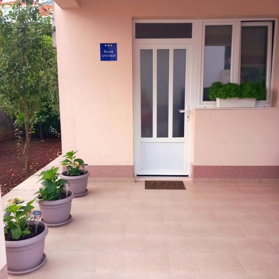 New Roko Zvekovica -cavtat,near Dubrovnik Airport Apartment Cavtat