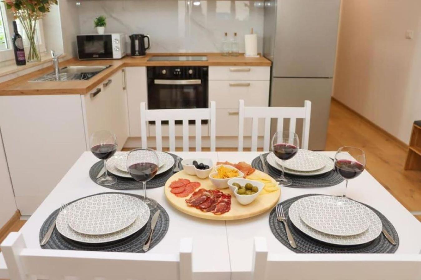 New Roko Zvekovica -cavtat,near Dubrovnik Airport Apartment Cavtat